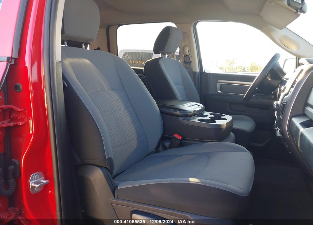 2022 RAM 1500 CLASSIC SLT 4X2 5'7 BOX VIN: 1C6RR6LG4NS169692