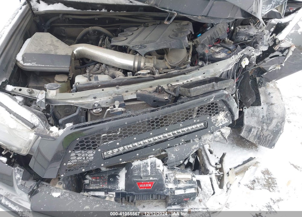 2011 TOYOTA 4RUNNER SR5 V6 VIN: JTEBU5JR6B5066688