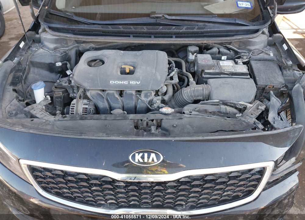 2017 KIA FORTE LX VIN: 3KPFK4A74HE075567