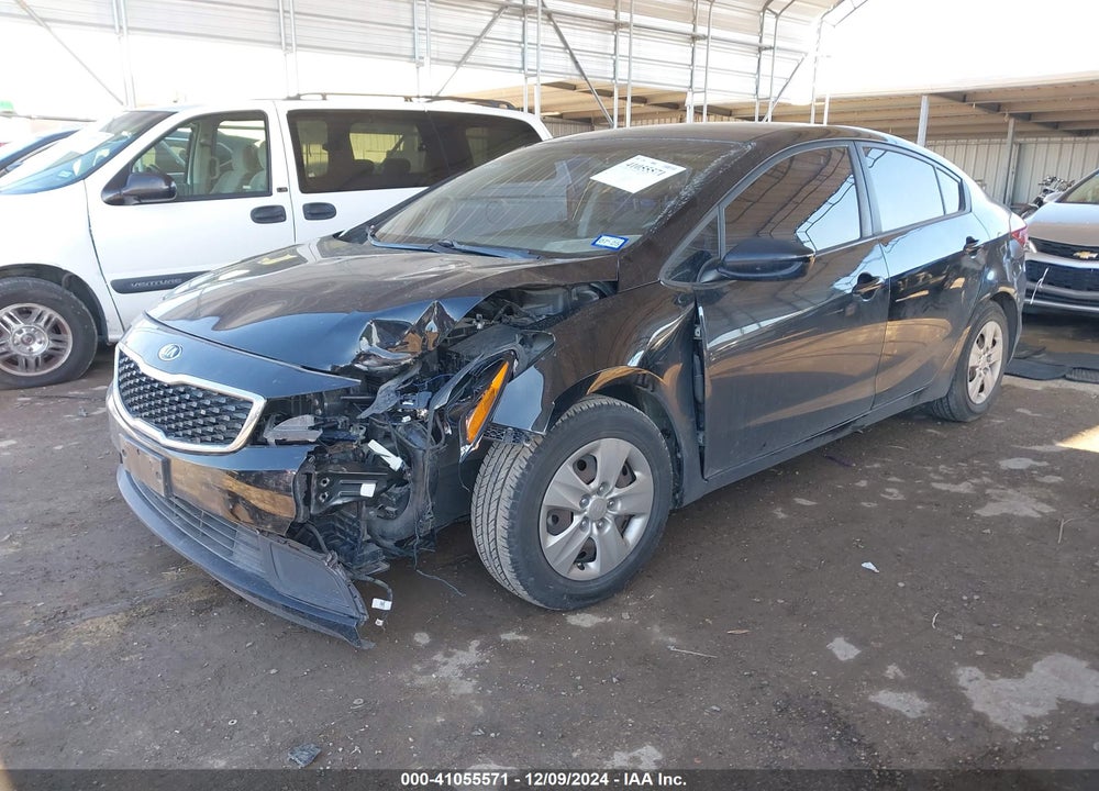 2017 KIA FORTE LX VIN: 3KPFK4A74HE075567