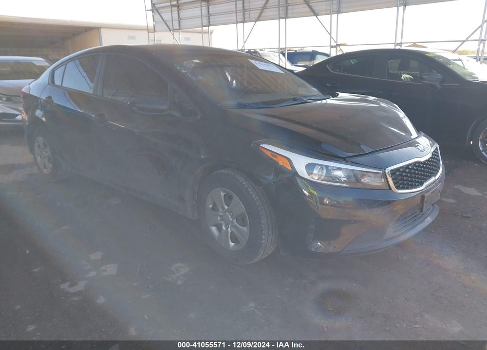 2017 KIA FORTE LX VIN: 3KPFK4A74HE075567