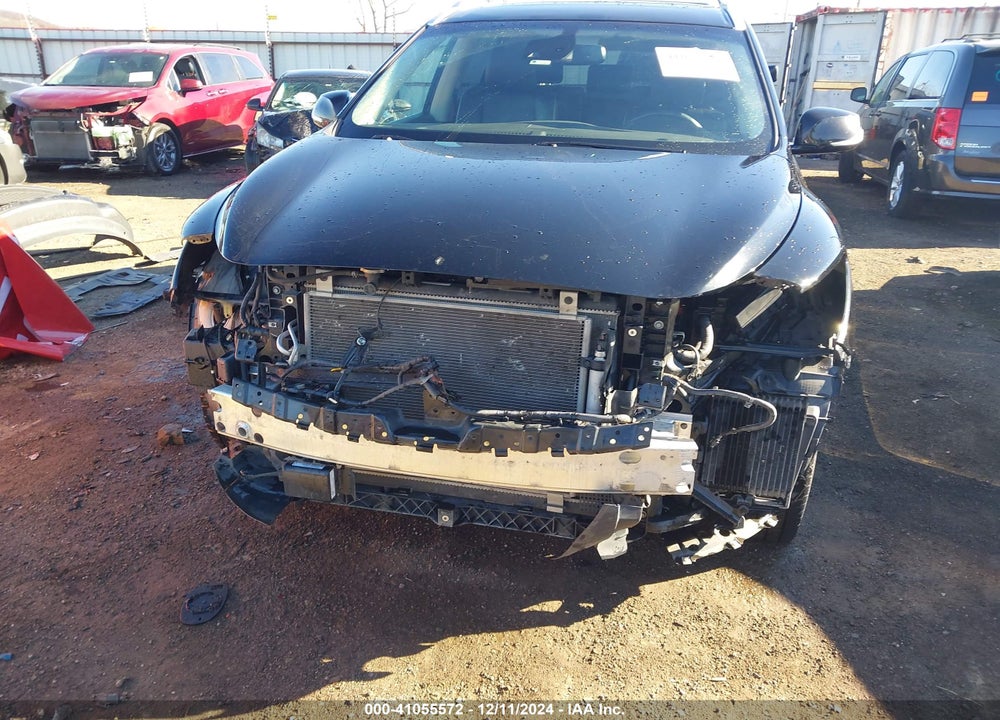 2019 INFINITI QX60 LUXE VIN: 5N1DL0MM4KC527588
