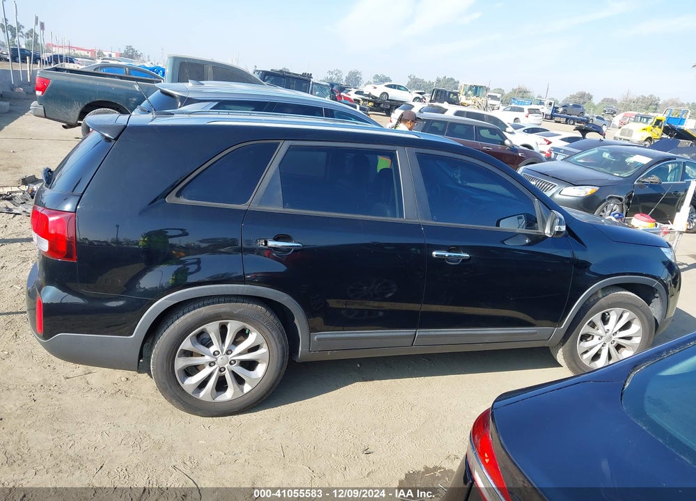 2014 KIA SORENTO EX V6 VIN: 5XYKU4A79EG516729