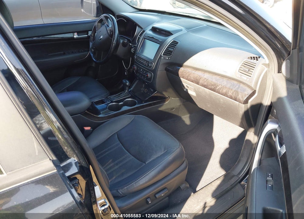 2014 KIA SORENTO EX V6 VIN: 5XYKU4A79EG516729