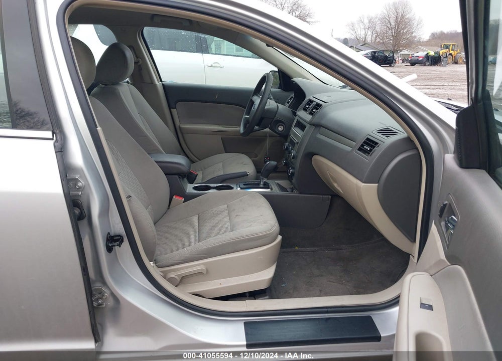 2011 FORD FUSION SE VIN: 3FAHP0HA8BR153326