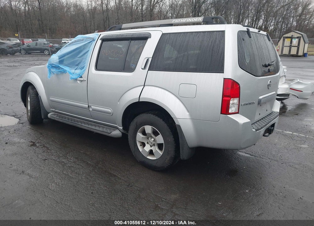 2005 NISSAN PATHFINDER SE VIN: 5N1AR18U95C752837