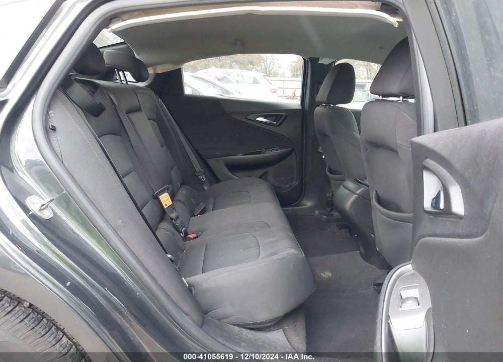 2017 CHEVROLET MALIBU LS VIN: 1G1ZB5ST1HF183027