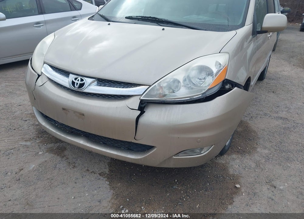 2008 TOYOTA SIENNA LIMITED VIN: 5TDZK22C58S135472
