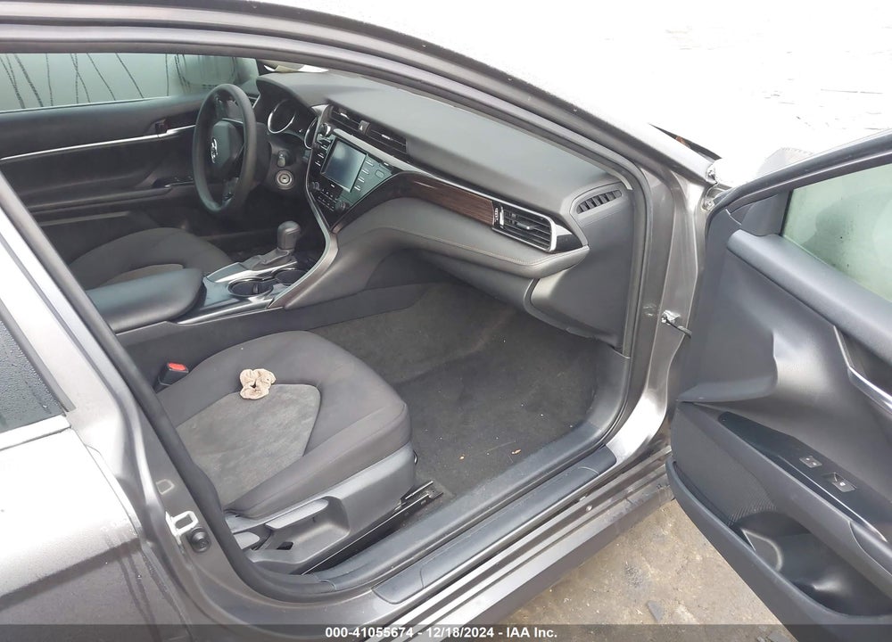 2020 TOYOTA CAMRY LE VIN: 4T1C11AK5LU337238