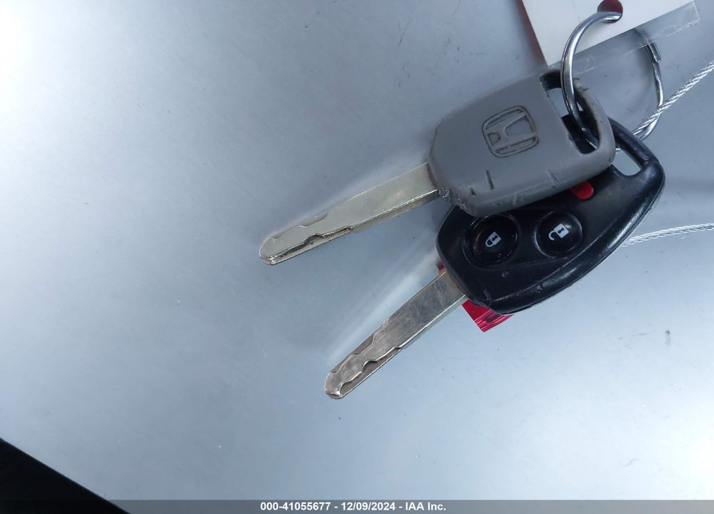 2013 HONDA CIVIC LX VIN: 19XFB2F57DE208487