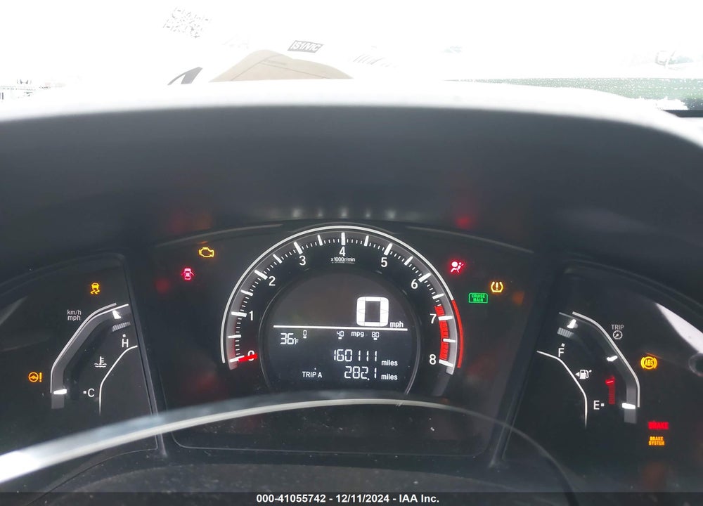 2018 HONDA CIVIC LX VIN: 2HGFC4A58JH305764