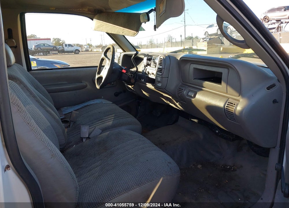 2000 CHEVROLET C2500 VIN: 1GCGC29R2YF439423