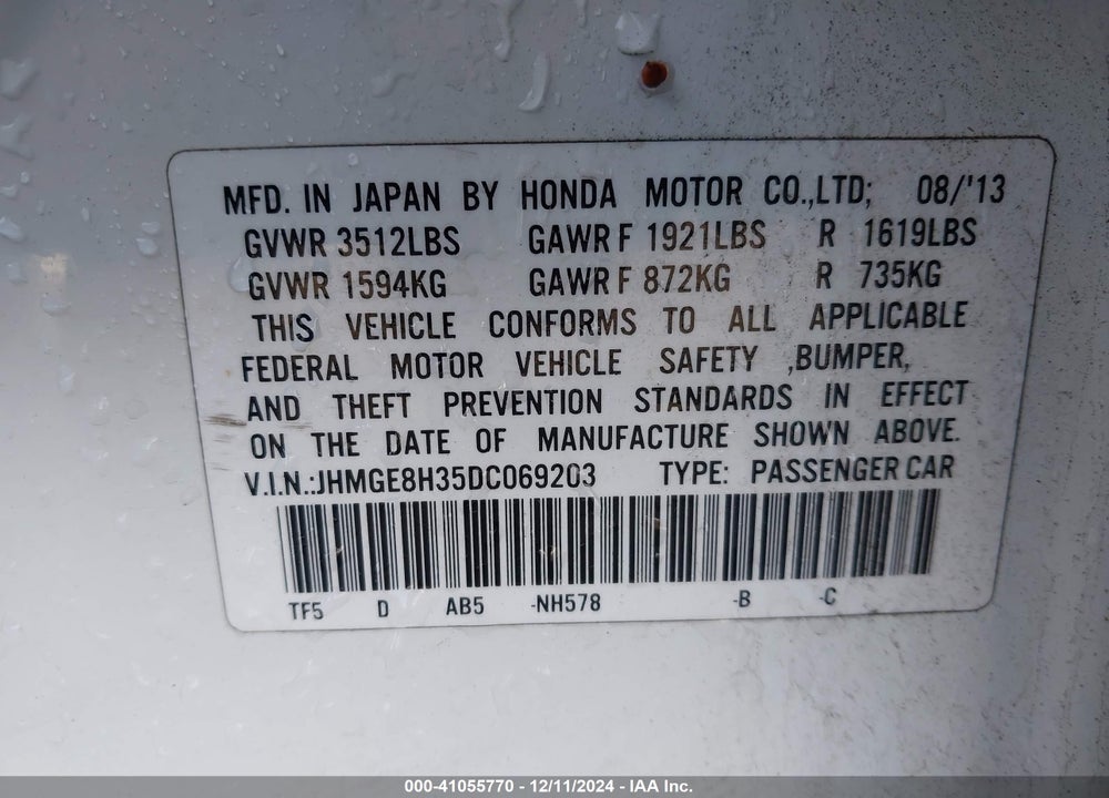 2013 HONDA FIT VIN: JHMGE8H35DC069203