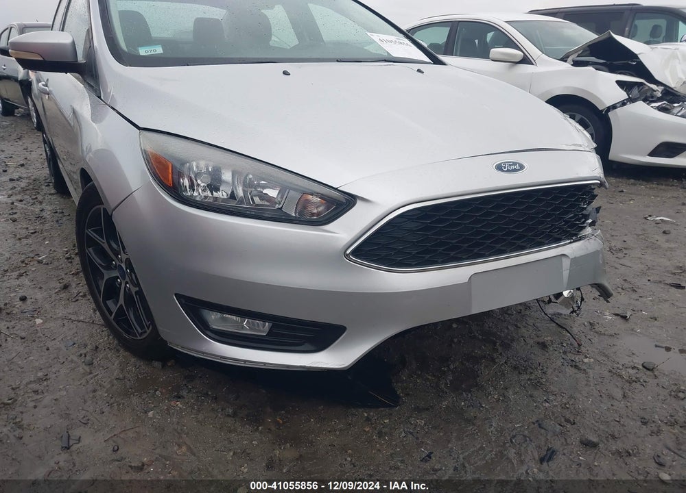 2017 FORD FOCUS SEL VIN: 1FADP3H26HL236589