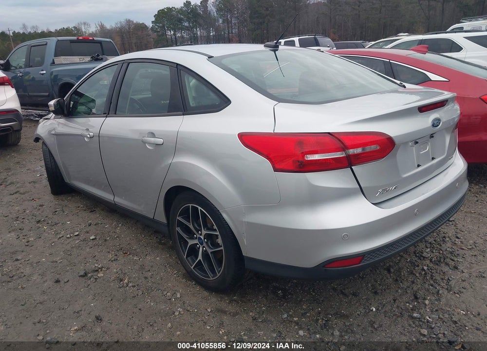 2017 FORD FOCUS SEL VIN: 1FADP3H26HL236589