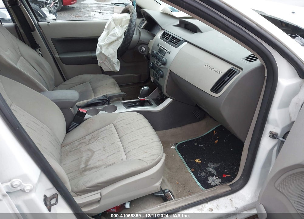 2009 FORD FOCUS SE VIN: 1FAHP35N09W183324