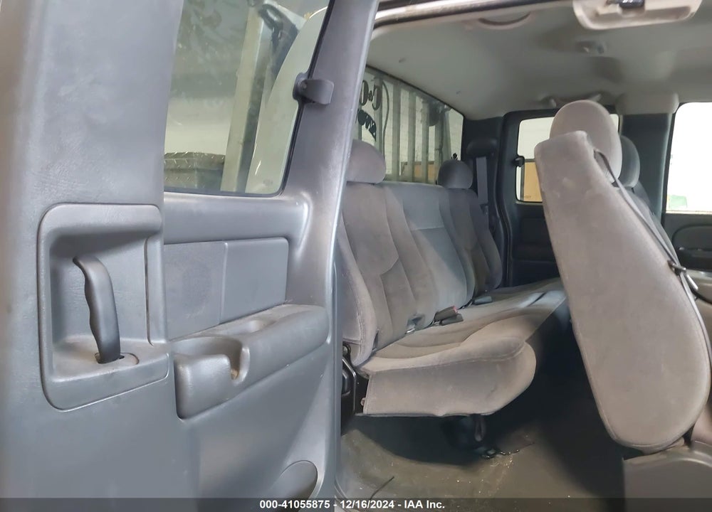2005 GMC SIERRA 2500HD SLE VIN: 1GTHK29235E134055