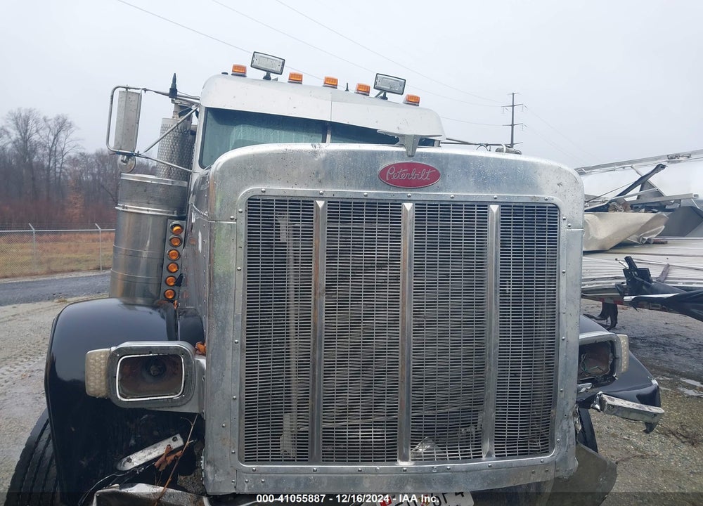 1999 PETERBILT 379 VIN: 1XP5DR9X8XN496224