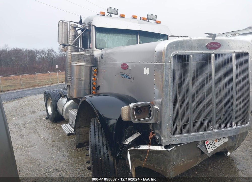 1999 PETERBILT 379 VIN: 1XP5DR9X8XN496224