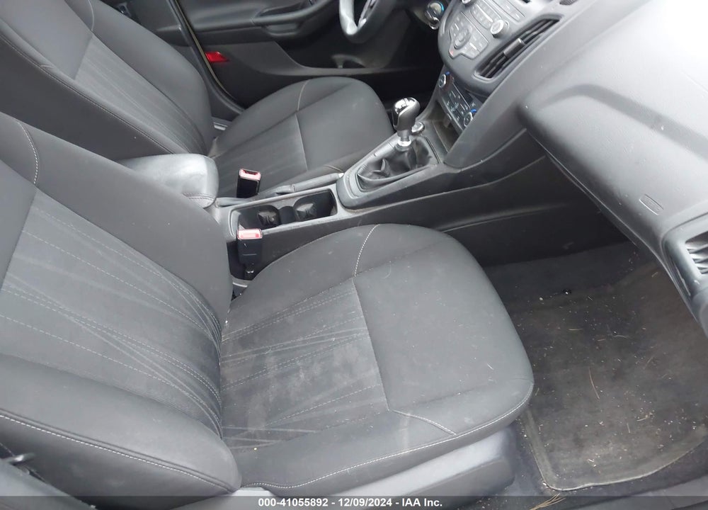 2016 FORD FOCUS SE VIN: 1FADP3FE5GL228379