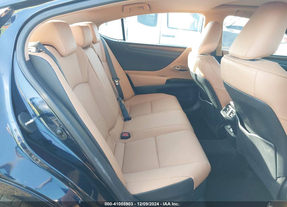 2024 LEXUS ES 300H VIN: 58ADA1C1XRU039875