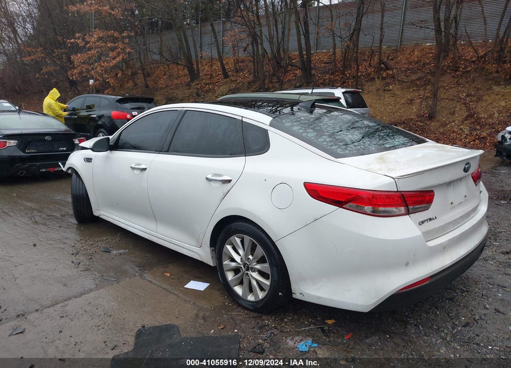 2016 KIA OPTIMA EX VIN: 5XXGU4L31GG012201