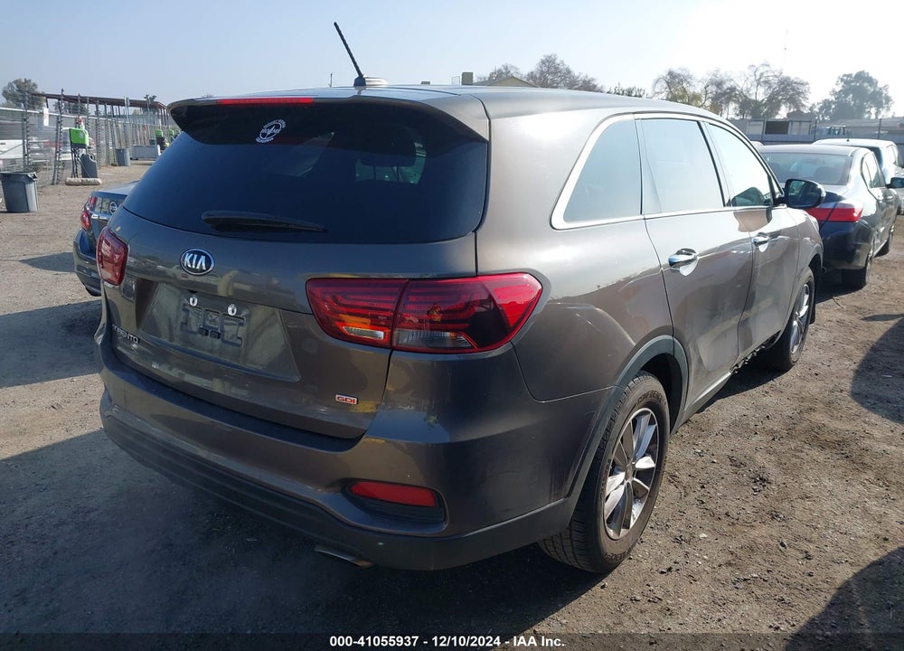 2020 KIA SORENTO 2.4L LX VIN: 5XYPG4A30LG624485