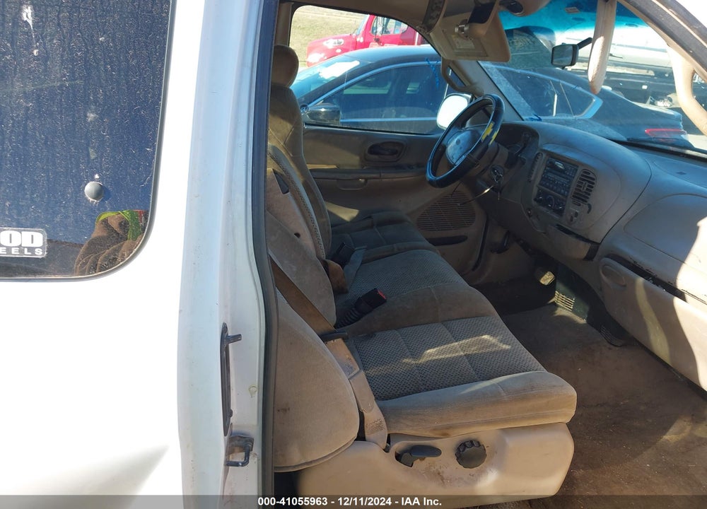 2001 FORD F-150 LARIAT/XL/XLT VIN: 1FTRX17L61NA84225