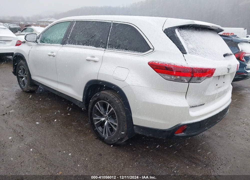 2019 TOYOTA HIGHLANDER LE VIN: 5TDBZRFH8KS919017