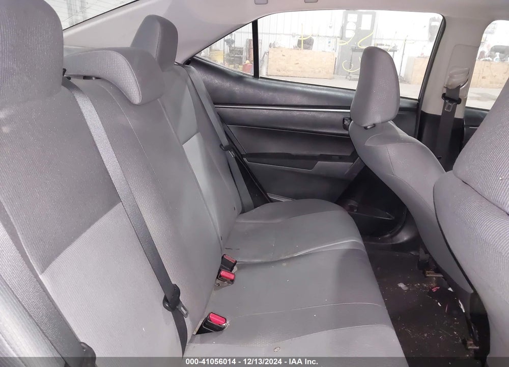 2015 TOYOTA COROLLA VIN: 5YFBURHE3FP270212