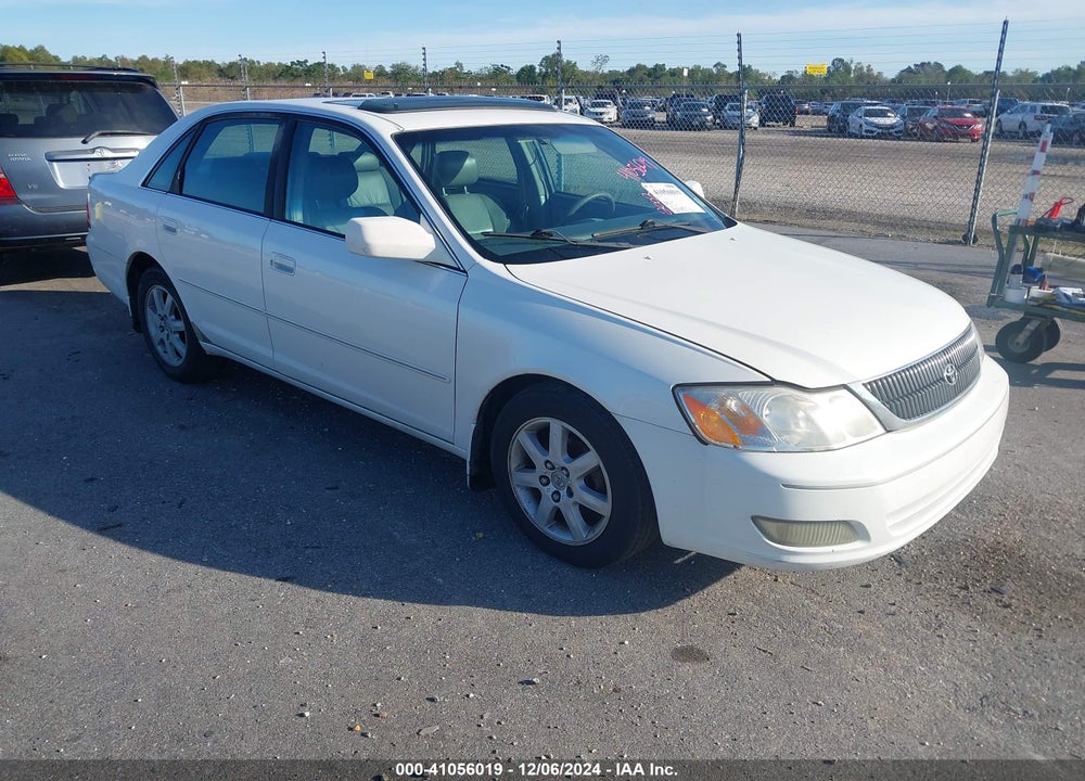 2002 TOYOTA AVALON XLS VIN: 4T1BF28B72U224690