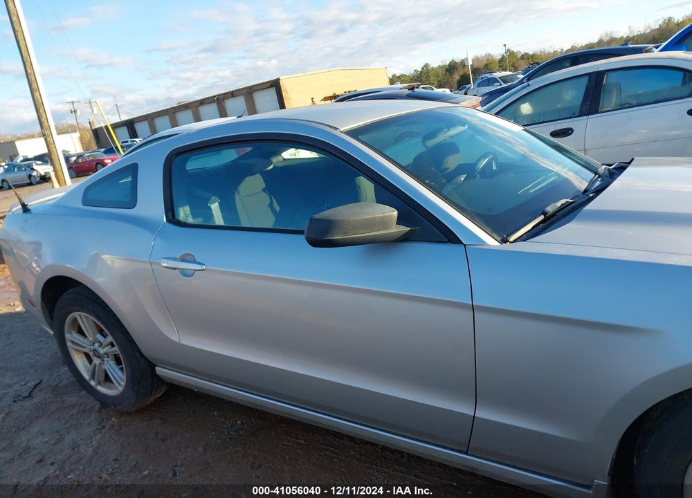 2013 FORD MUSTANG V6 VIN: 1ZVBP8AM8D5231058