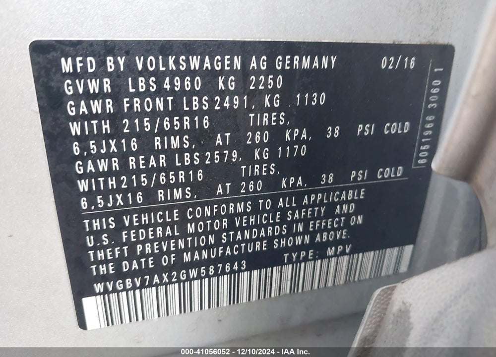 2016 VOLKSWAGEN TIGUAN S VIN: WVGBV7AX2GW587643