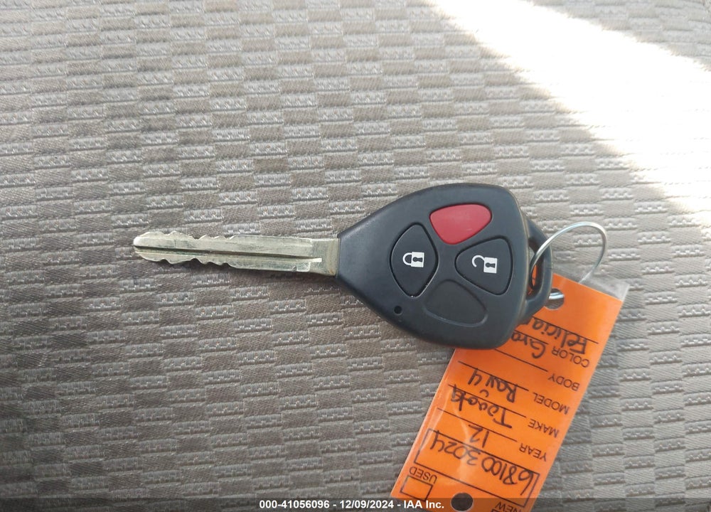 2012 TOYOTA RAV4 VIN: 2T3ZF4DV0CW119301