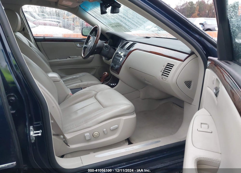 2007 CADILLAC DTS LUXURY II VIN: 1G6KD57Y87U165192