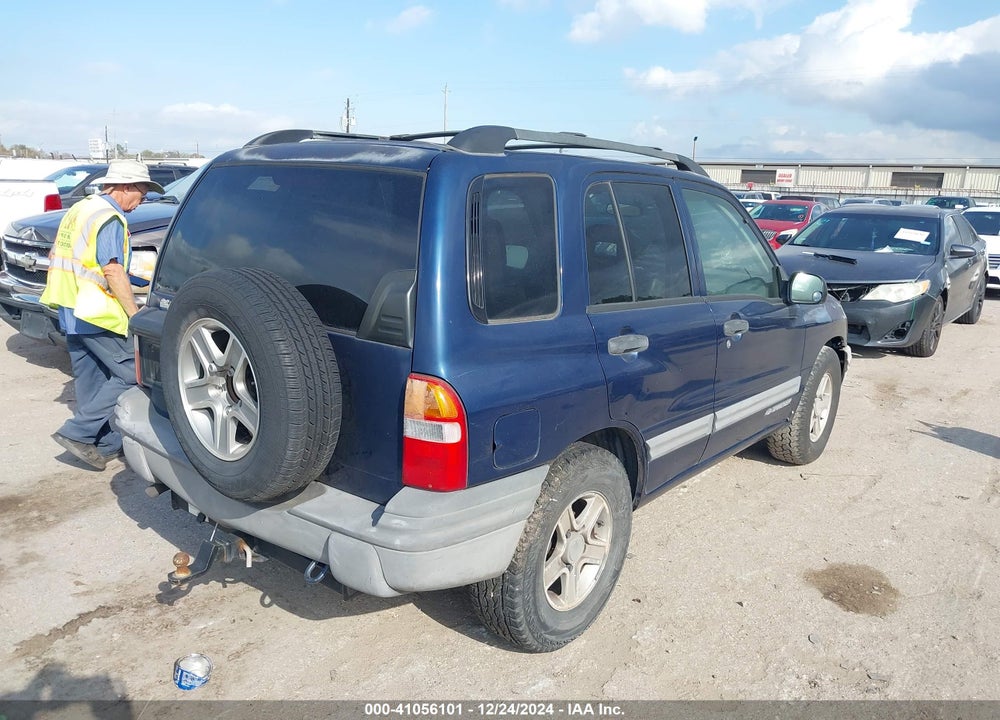 2004 CHEVROLET TRACKER VIN: 2CNBE134546915000