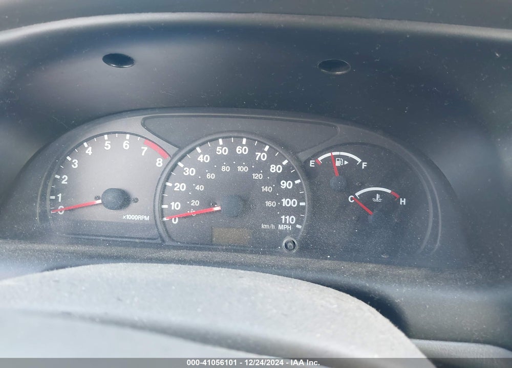 2004 CHEVROLET TRACKER VIN: 2CNBE134546915000