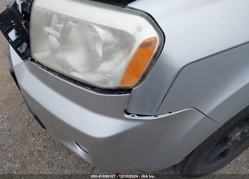 2011 HONDA PILOT EX-L VIN: 5FNYF4H56BB010285