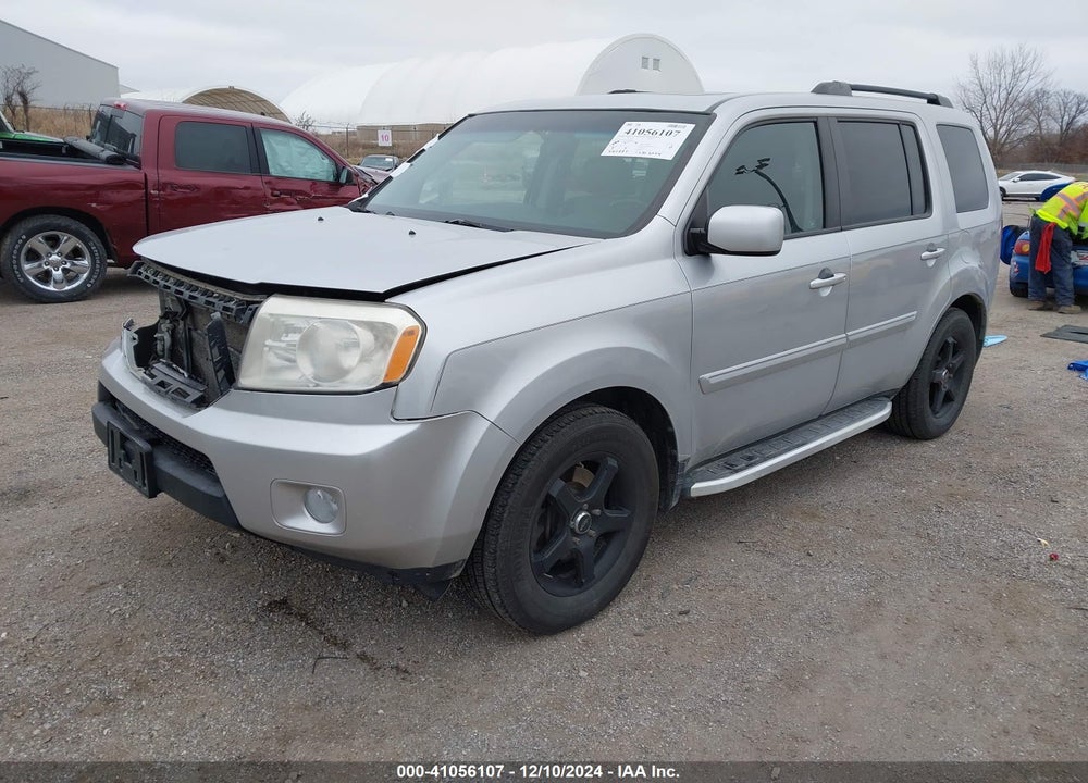 2011 HONDA PILOT EX-L VIN: 5FNYF4H56BB010285