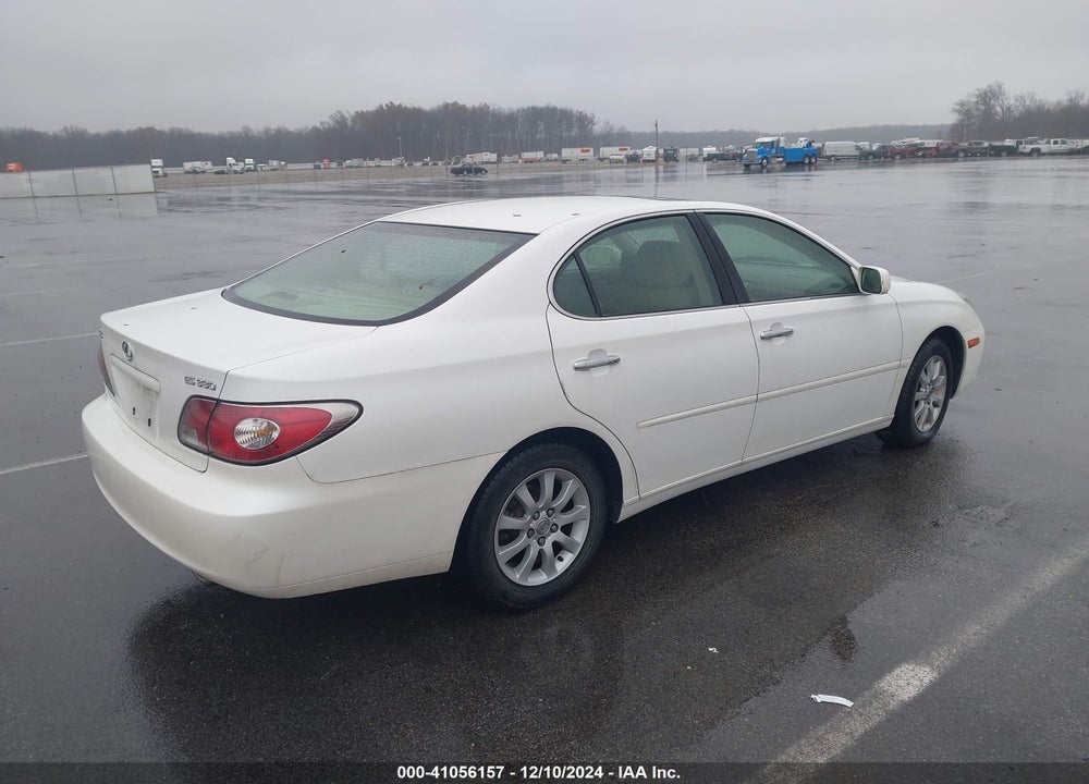 2004 LEXUS ES 330 VIN: JTHBA30G840005245