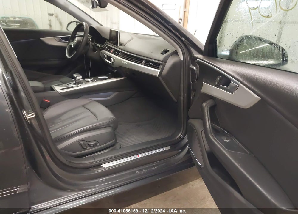 2017 AUDI A4 2.0T PREMIUM VIN: WAUENAF40HN005850