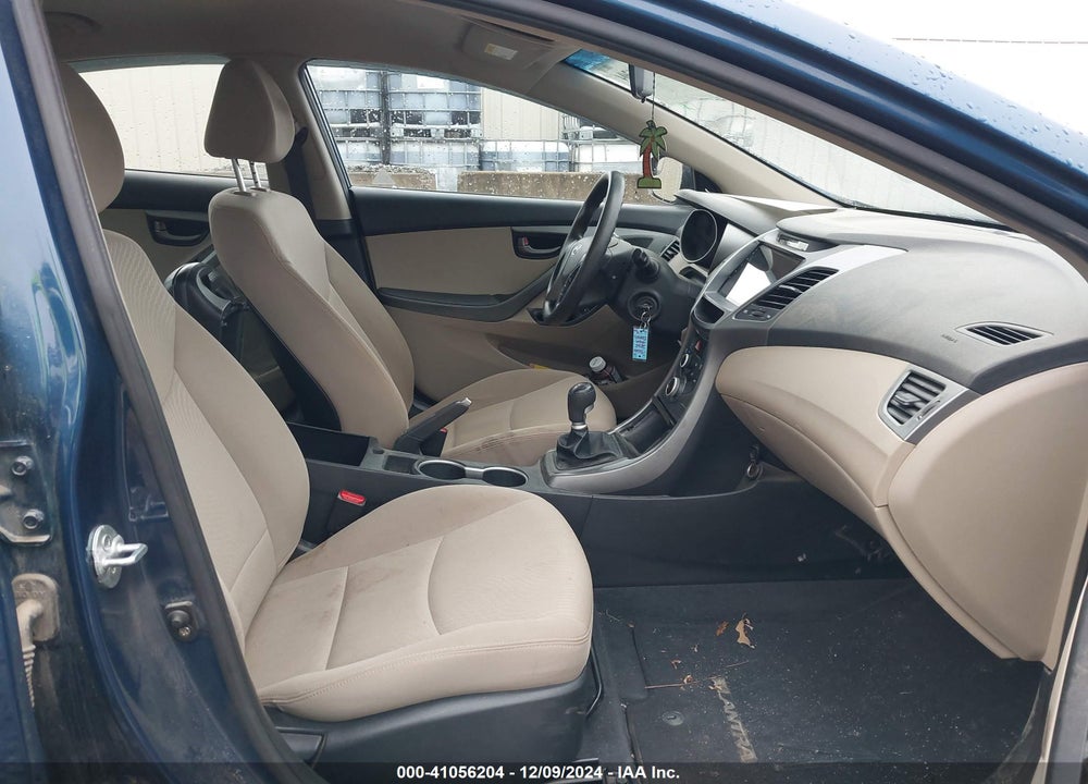 2014 HYUNDAI ELANTRA VIN: KMHDH4AE4EU044445