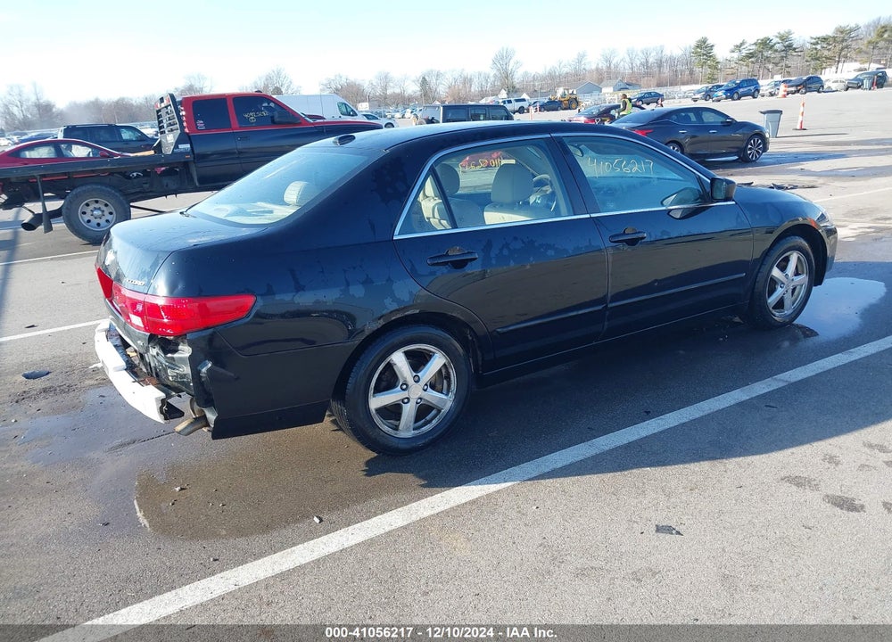 2005 HONDA ACCORD 2.4 EX VIN: 1HGCM56835A181612