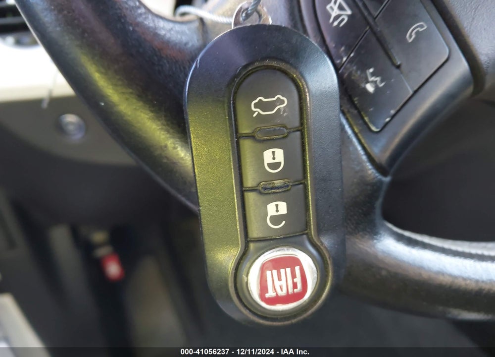 2014 FIAT 500C GQ EDITION VIN: 3C3CFFJHXET188429