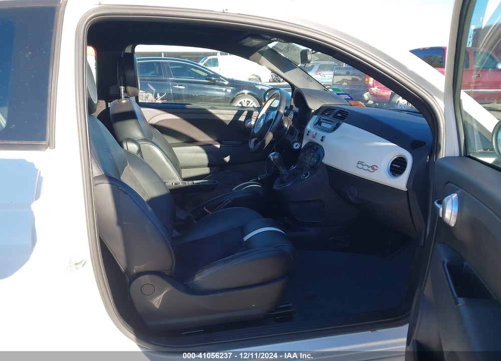 2014 FIAT 500C GQ EDITION VIN: 3C3CFFJHXET188429