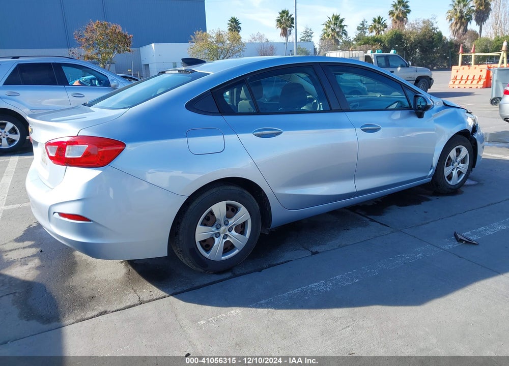 2017 CHEVROLET CRUZE LS AUTO VIN: 1G1BC5SM2H7261297