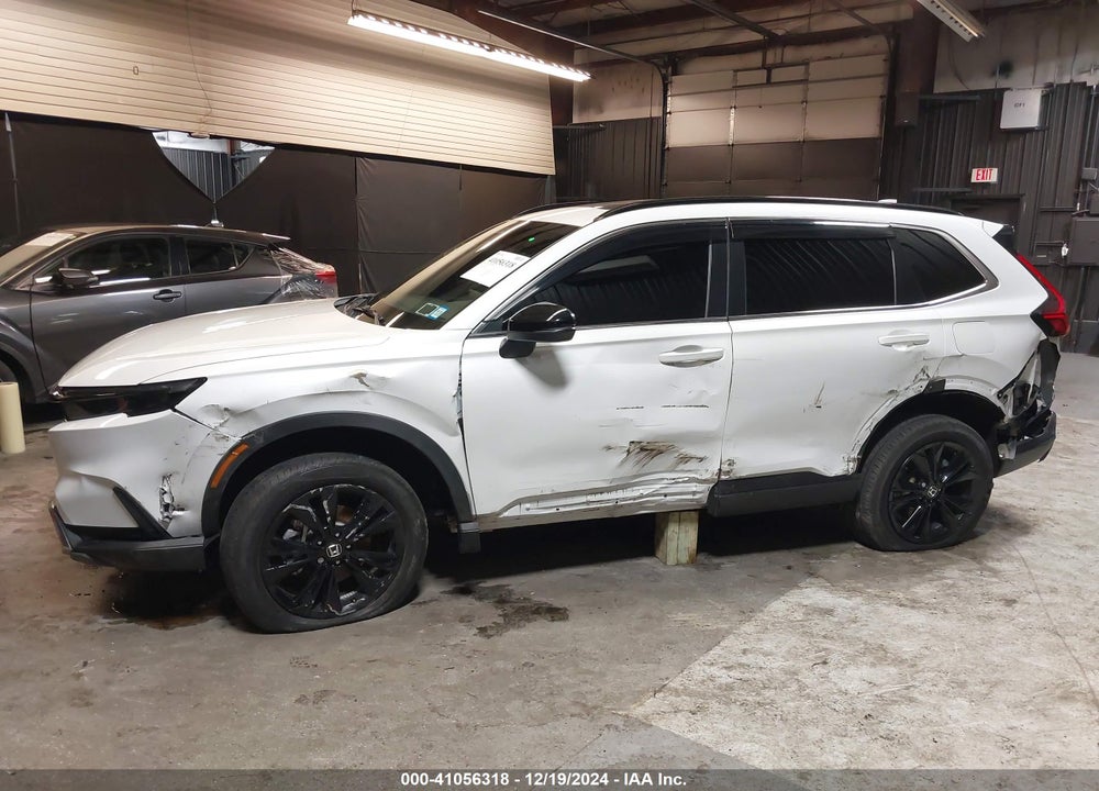 2023 HONDA CR-V HYBRID SPORT TOURING VIN: 2HKRS6H95PH801933