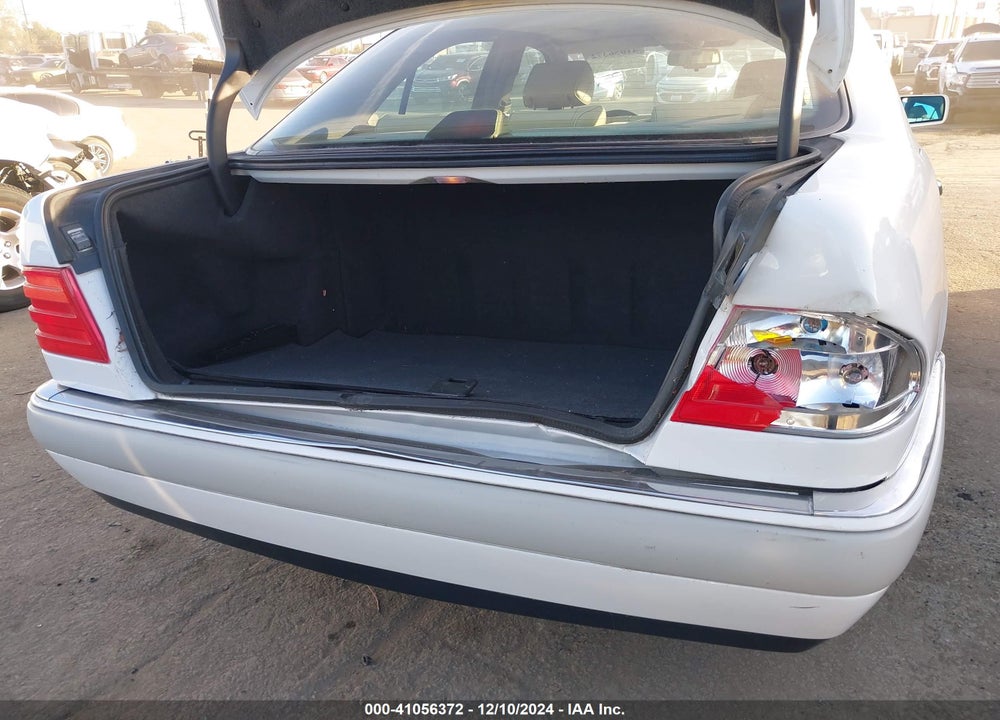 1997 MERCEDES-BENZ E 420 VIN: WDBJF72F1VA395903