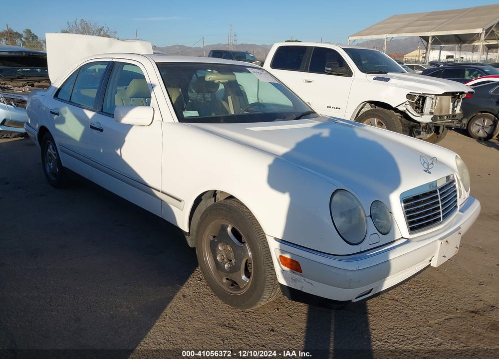 1997 MERCEDES-BENZ E 420 VIN: WDBJF72F1VA395903