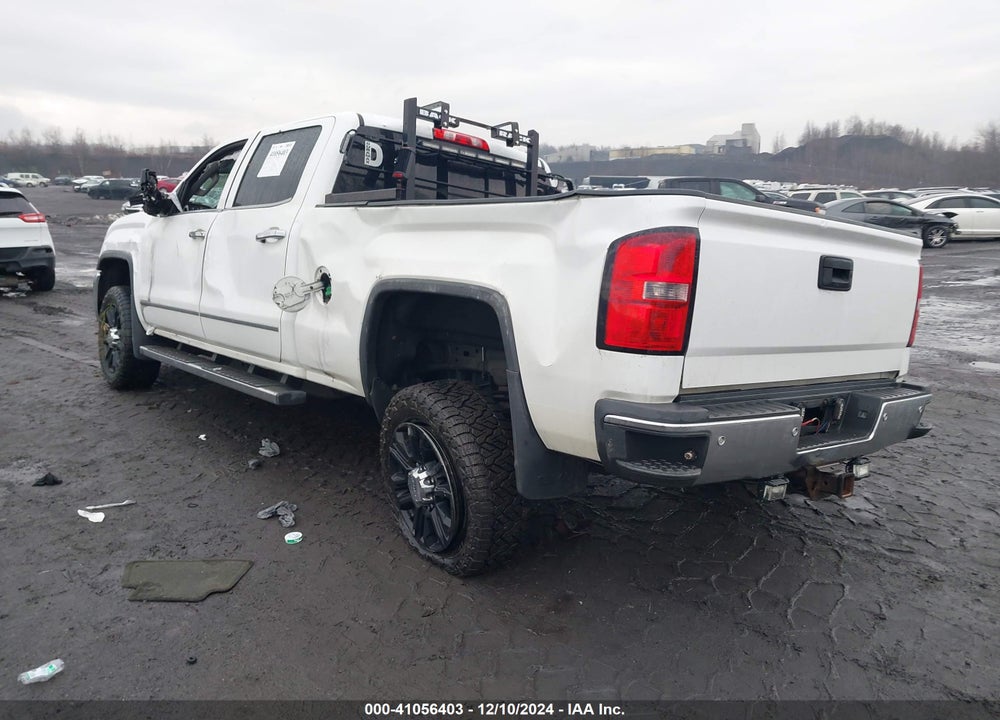 2015 GMC SIERRA 2500HD SLT VIN: 1GT12ZE87FF641346